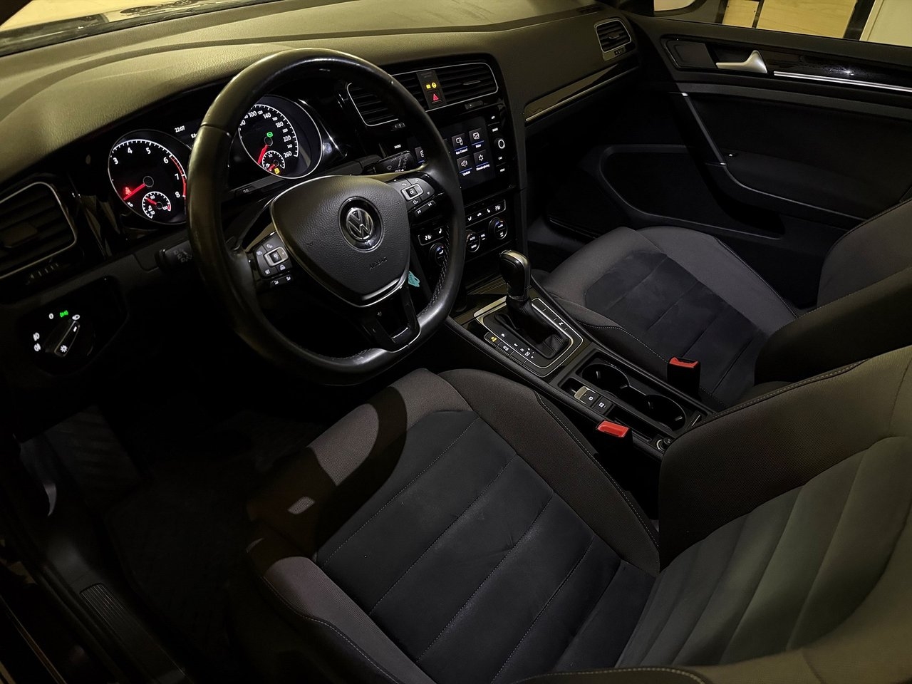 Volkswagen Golf 2018, bild 5/10