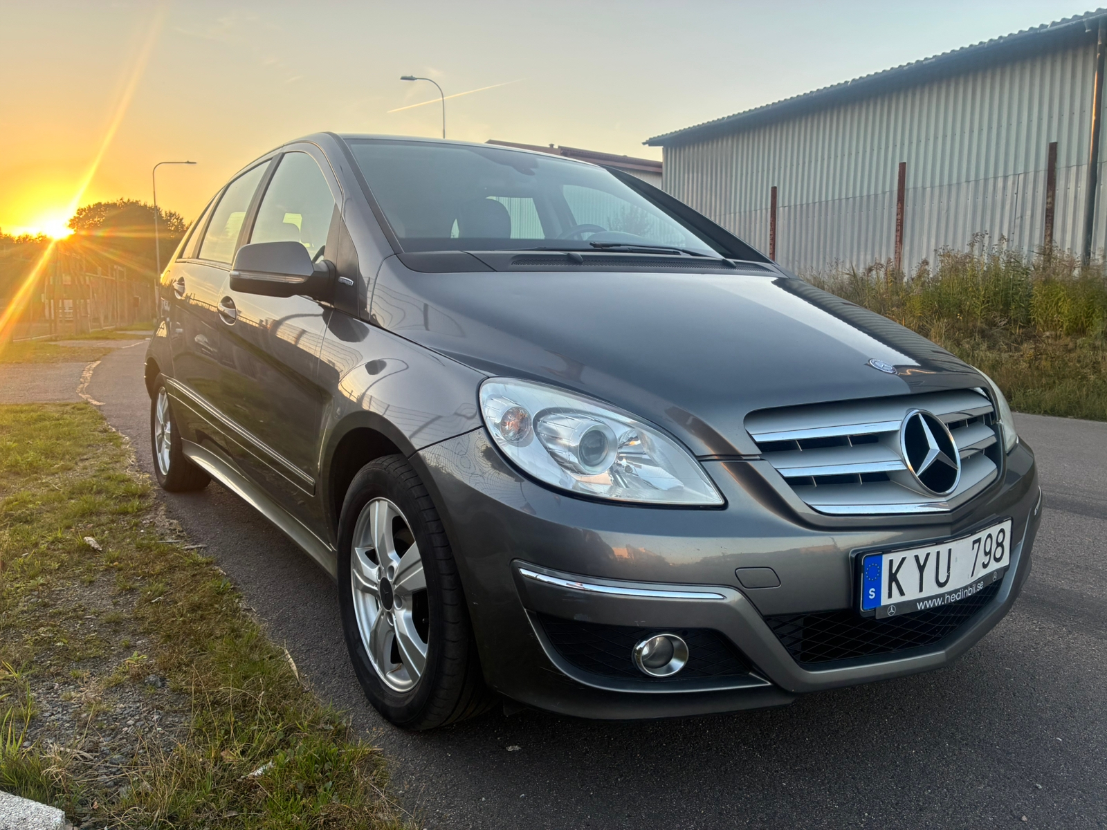 Mercedes-Benz B