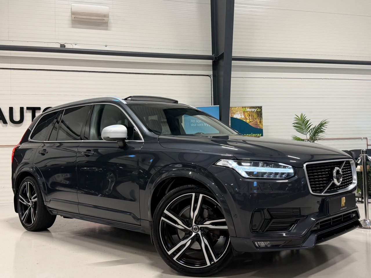 Volvo XC90 D5 Polestar Opti AWD R-Design 2016, photo 2/10