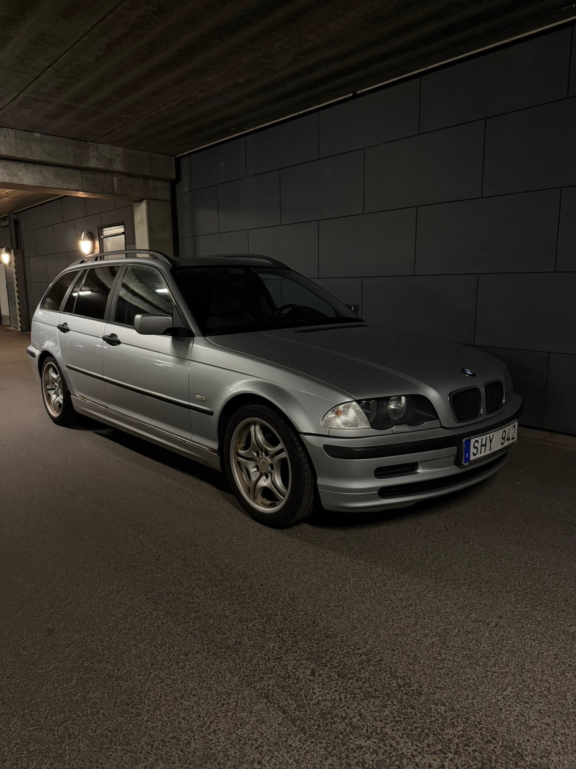 BMW 318 i Touring Automatisk 2001, bild 6/10