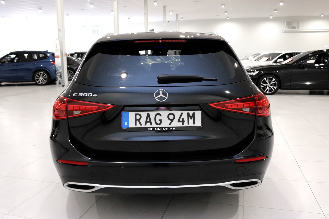 Mercedes-Benz C 2023, photo 4/10