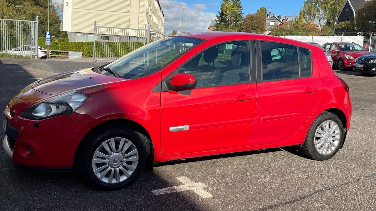Renault Clio 5-dörrars Halvkombi 2013, bild 5/16