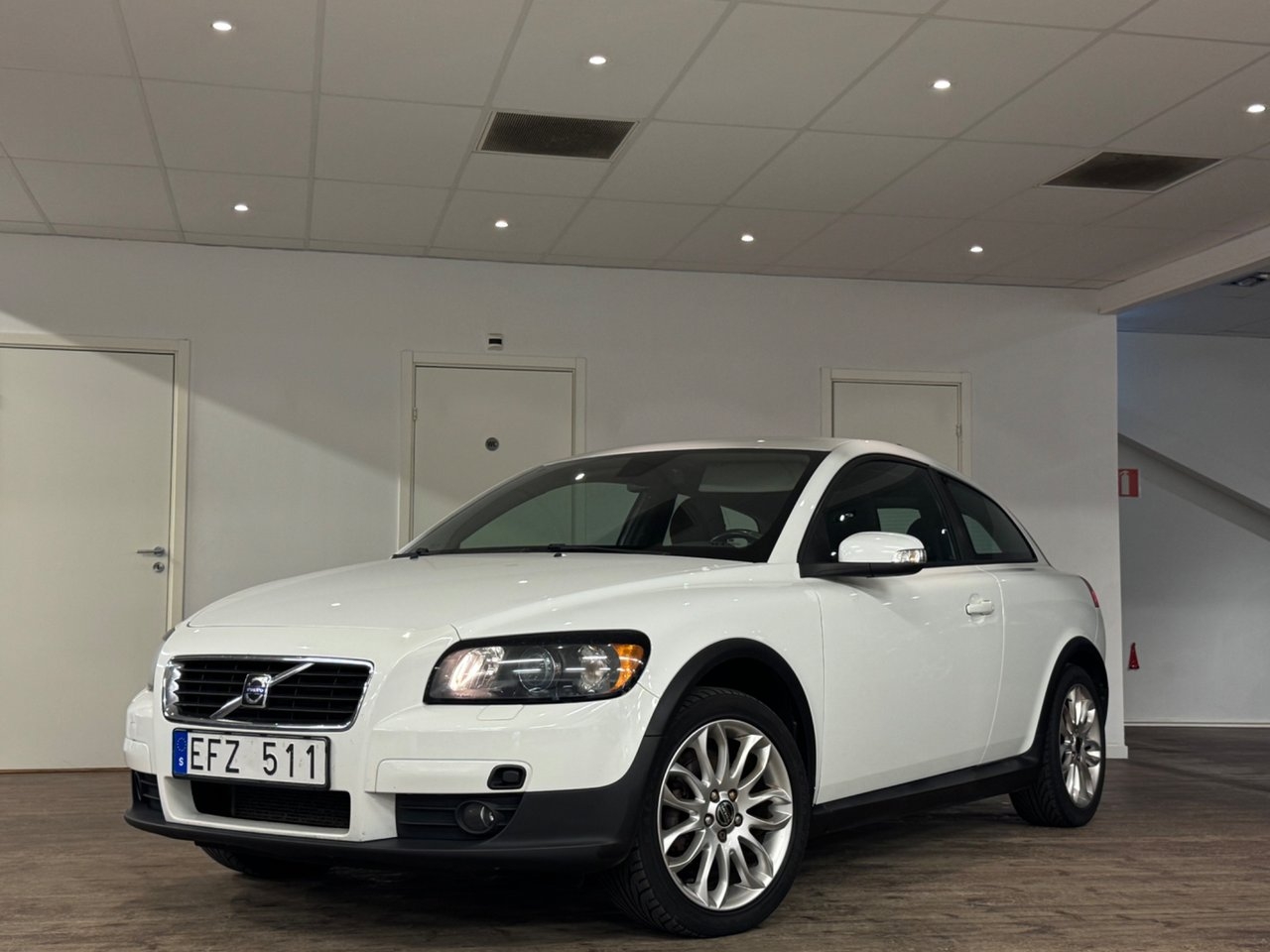 Volvo C30 1.8F Momentum 2009, bild 5/10
