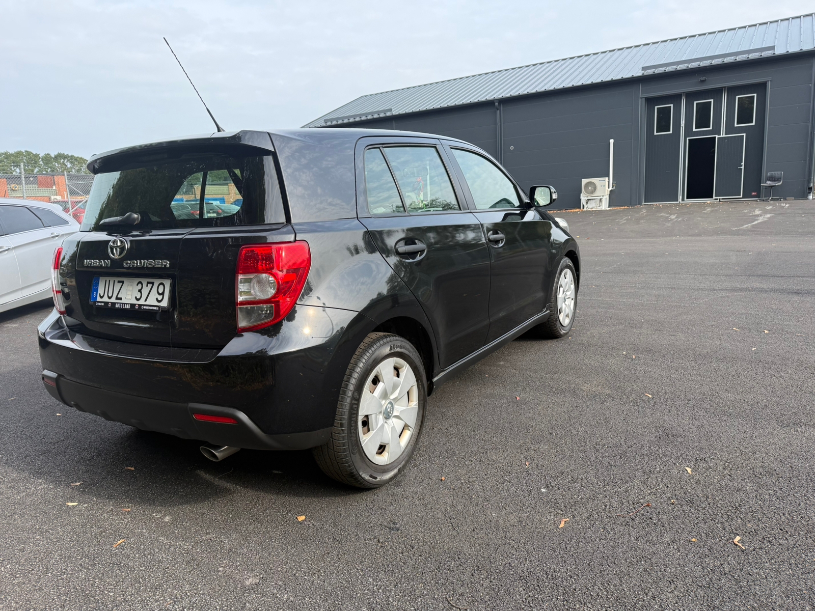 Toyota Urban Cruiser 1.4 D-4D Manuell 2009, kuva 4/9
