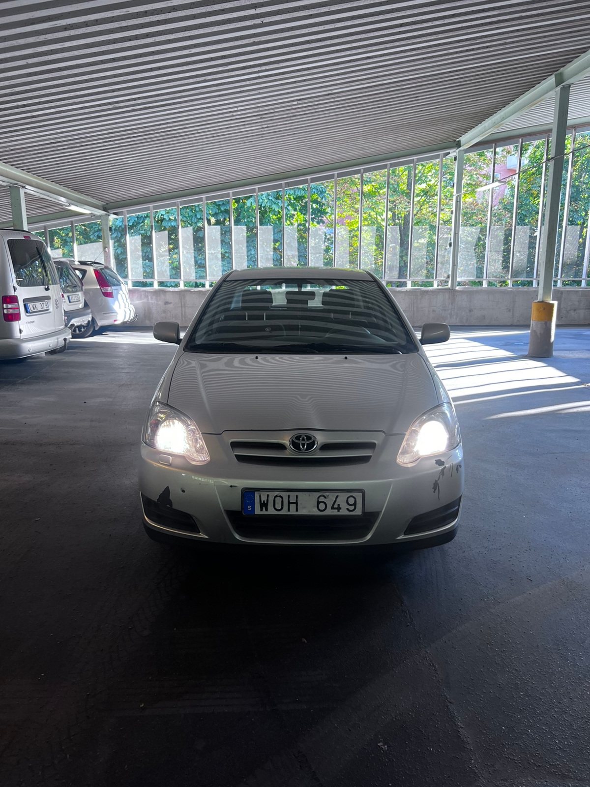Toyota Corolla 2005, bild 2/5