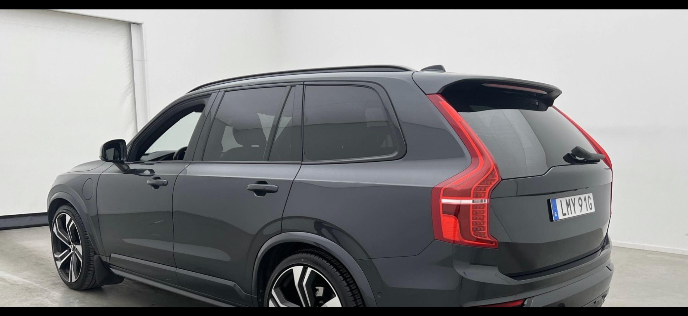 Volvo XC90 2021, photo 4/10