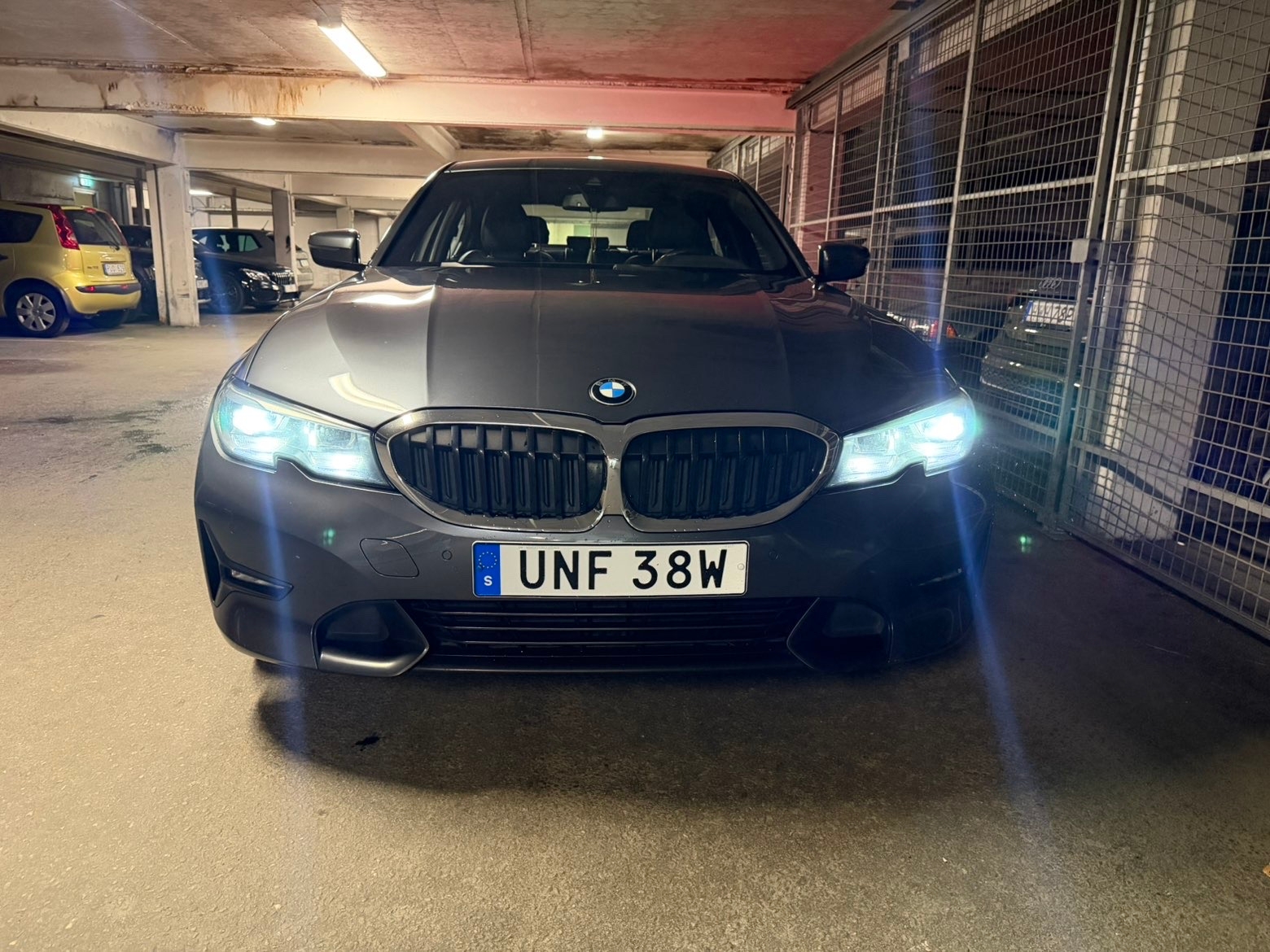 BMW 330