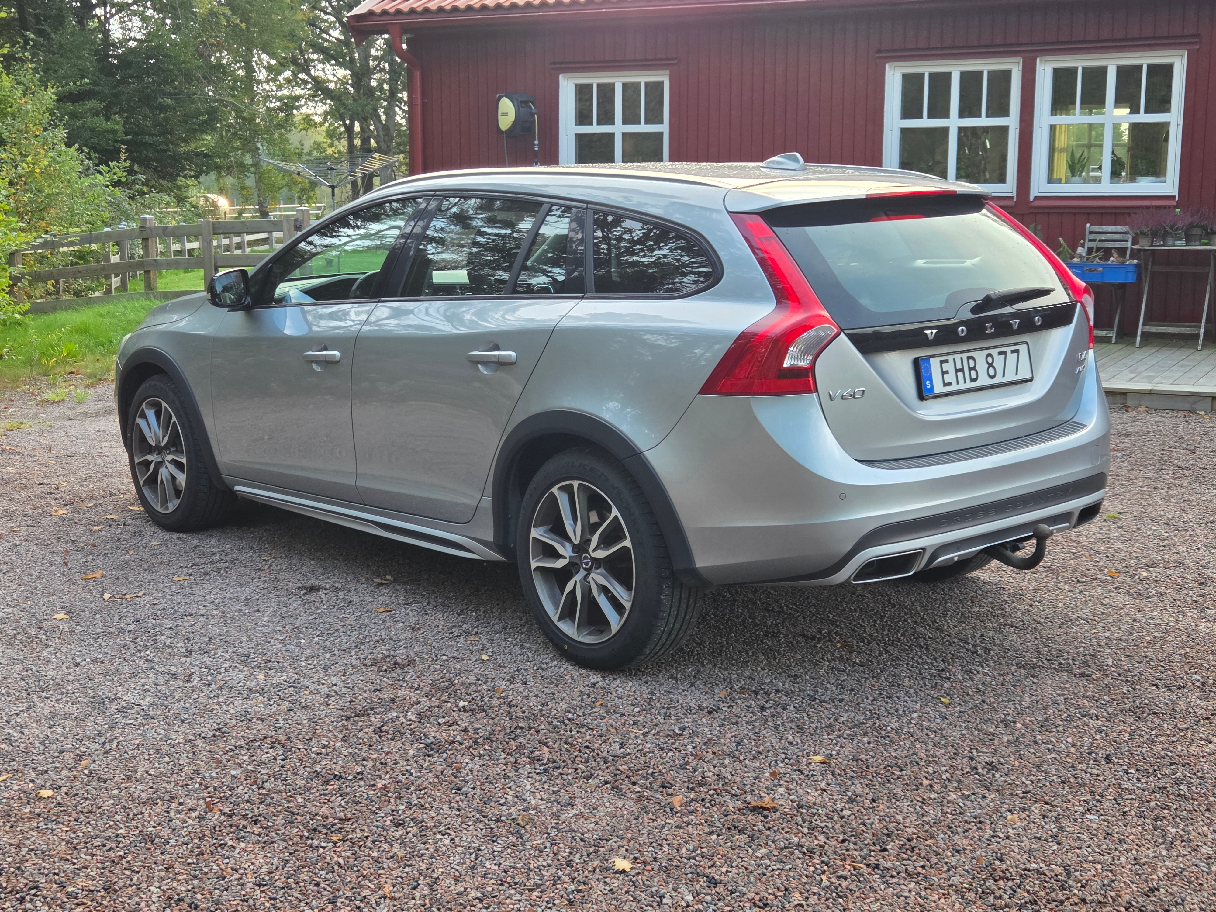 Volvo V60 Cross Country 2016, bild 5/10