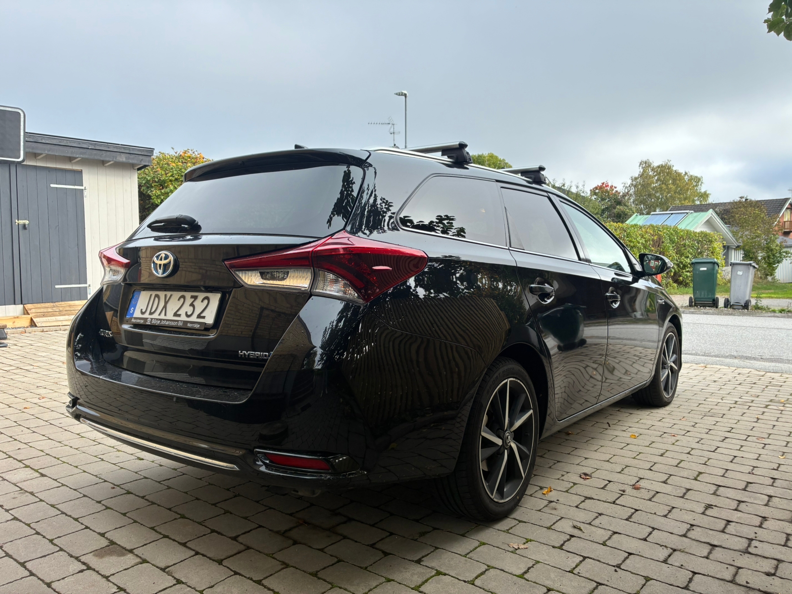 Toyota Auris Touring Sports Hybrid e-CVT 2018, bild 2/10