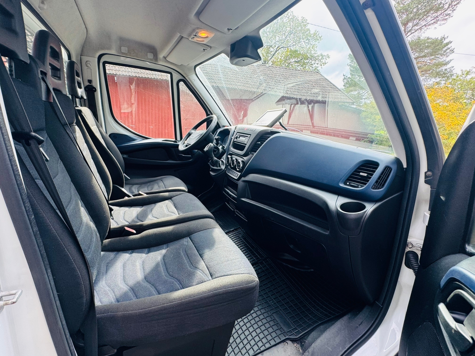 Iveco Daily 2017, bild 7/8