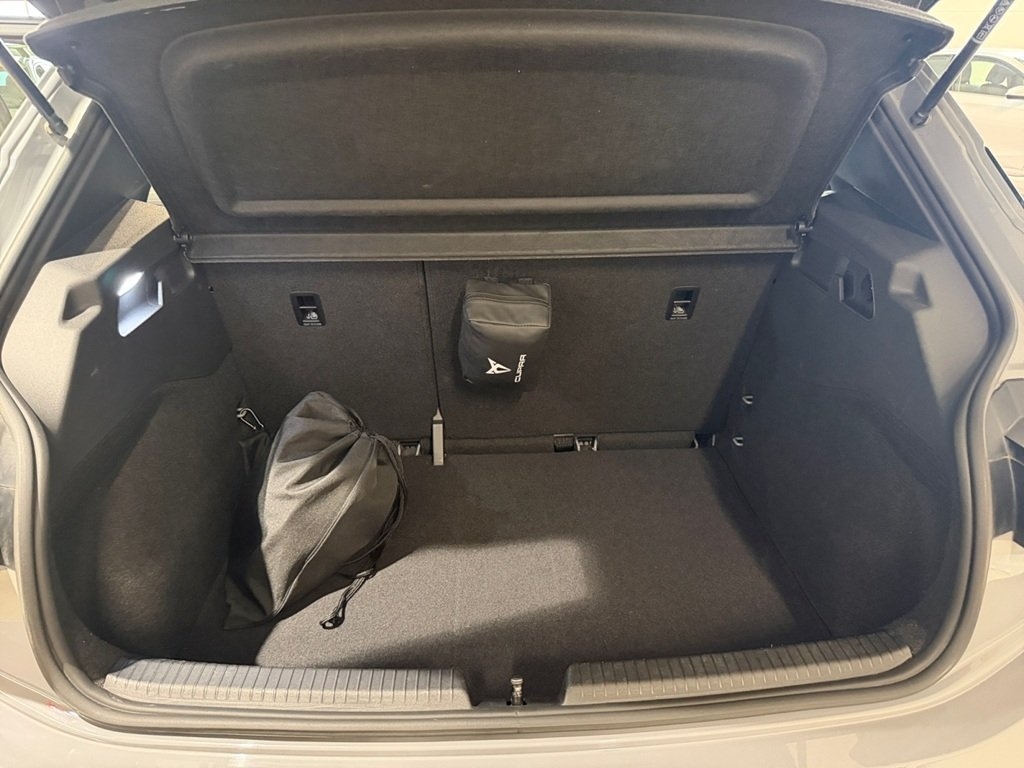 Seat Cupra ElBorn BORN 150/62 E1H 2023, bild 5/10