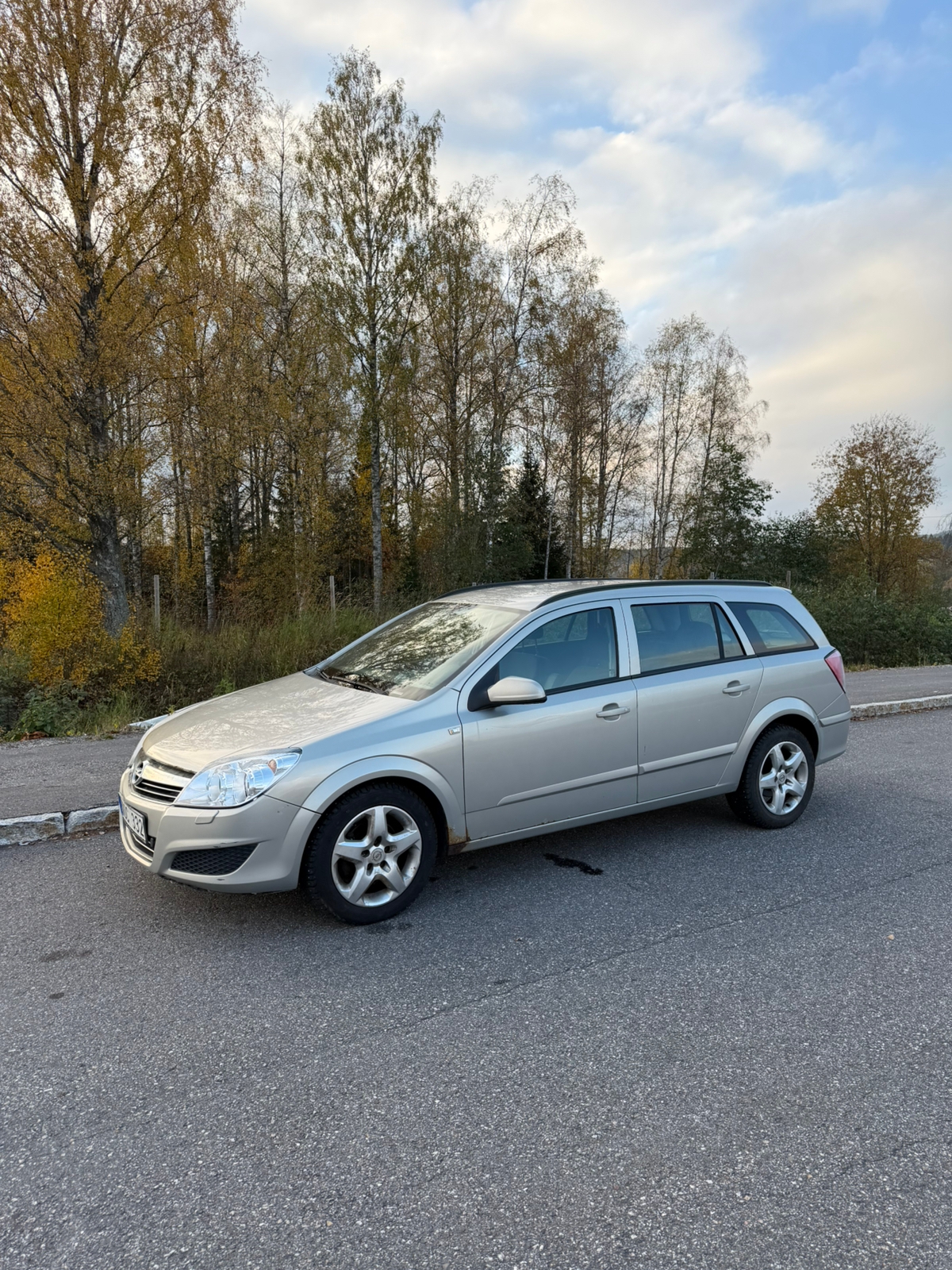 Opel Astra Caravan 1.6 ECOTEC Manuell 2008, kuva 7/8