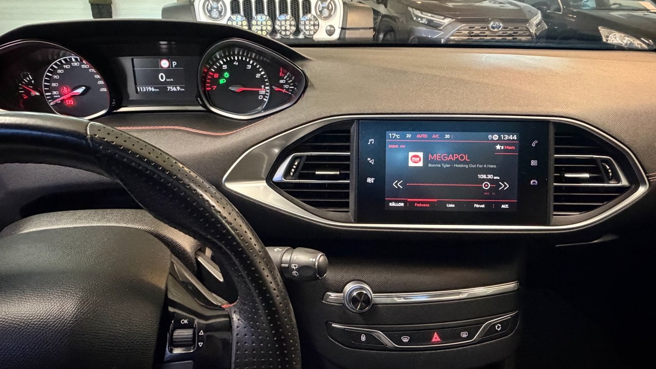 Peugeot 308 2019, bild 7/9