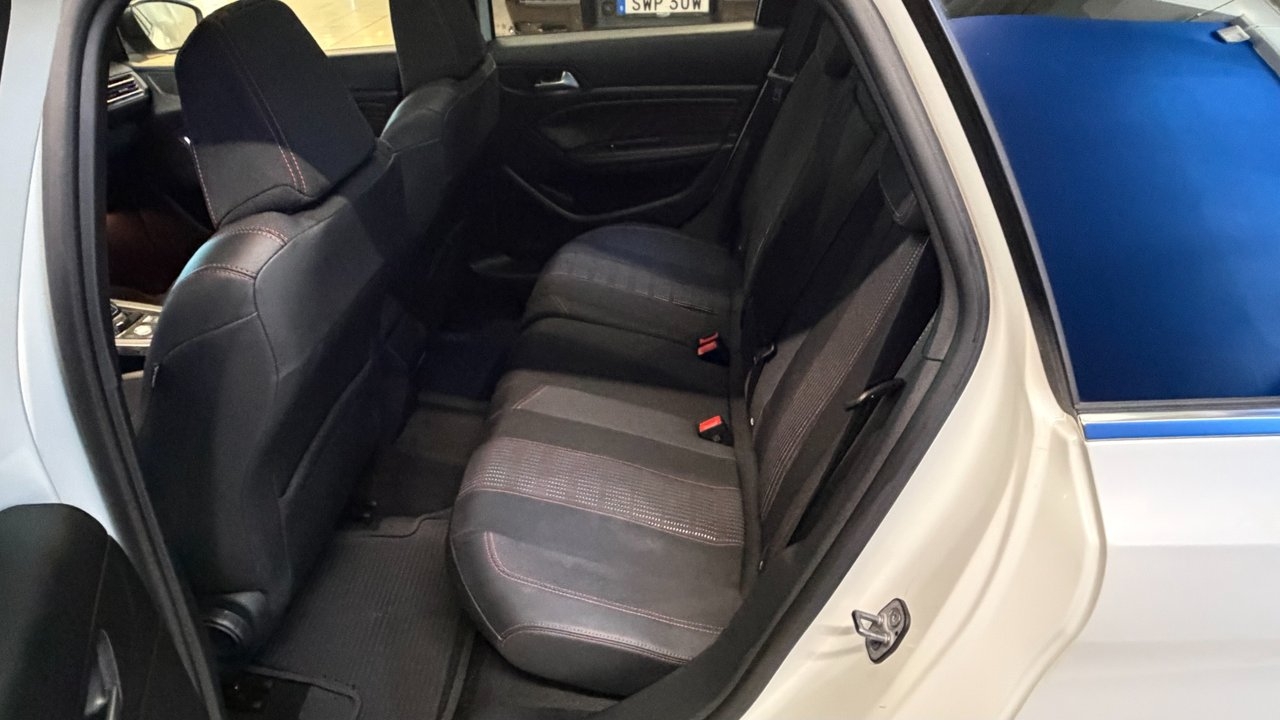 Peugeot 308 2019, bild 5/9