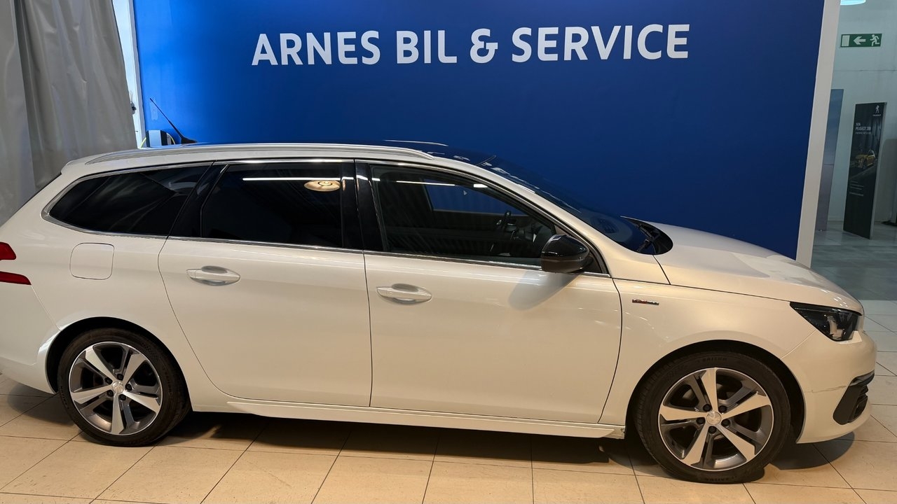 Peugeot 308 2019, bild 2/9