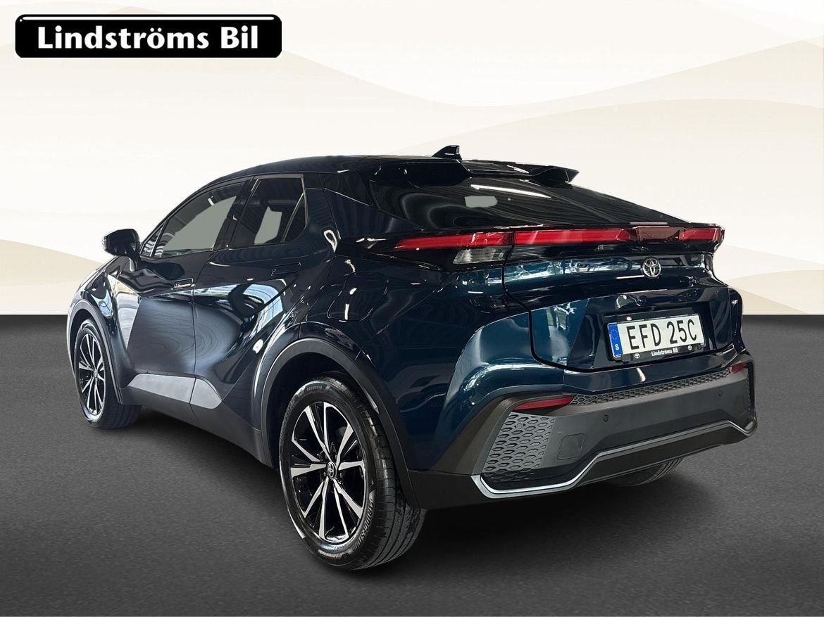 Toyota C-HR 1.8 Style Sommar/Vinterhjul 2025, bild 4/10