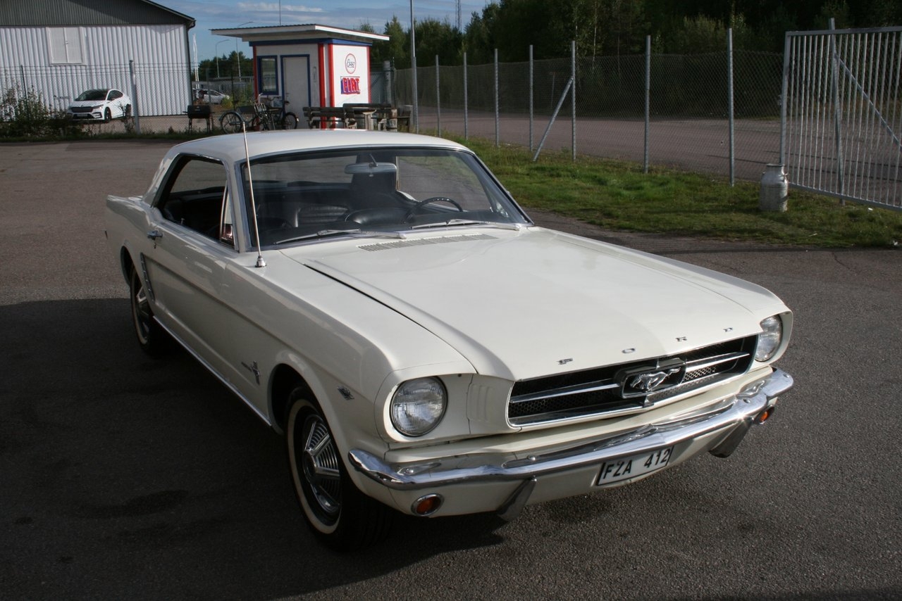 Ford Mustang Hardtop V8 / Sv-Såld 1965, kuva 4/10