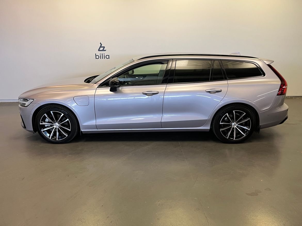 Volvo V60 T6 Plus Dark Nordic Edition 2026, bild 2/10