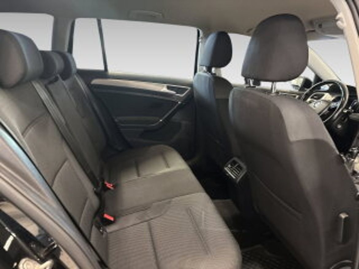 Volkswagen Golf 1.6 TDI DPF BMT 4Motion 2015, bild 7/9