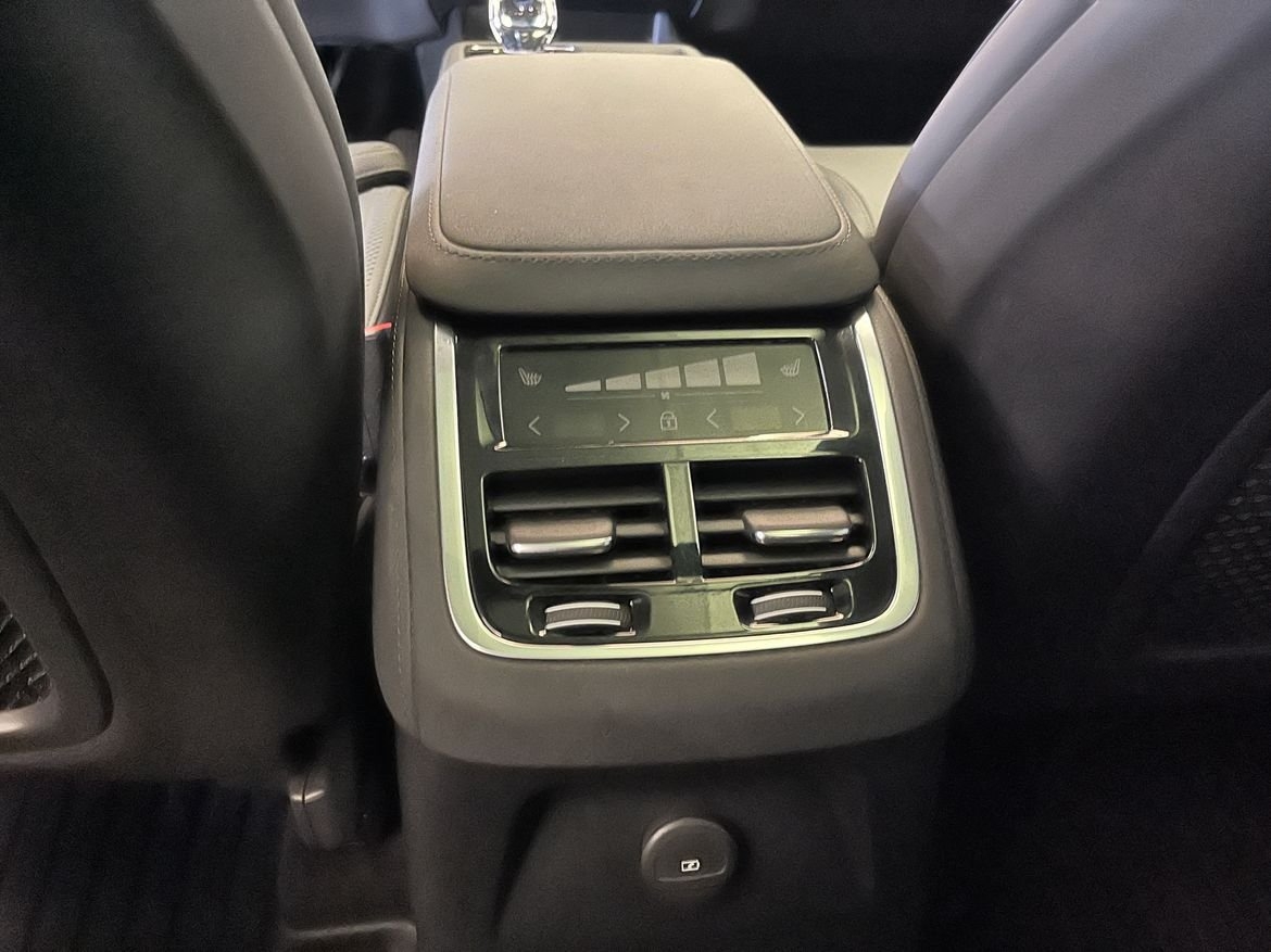 Volvo XC90 T8 Ultra Dark 2026, kuva 4/10