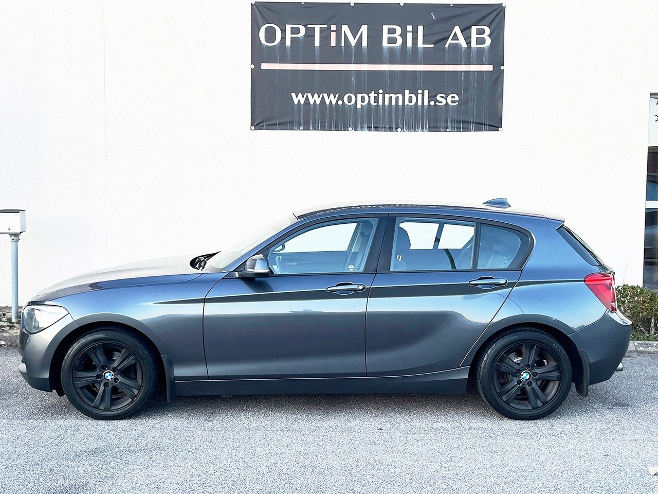 BMW 116 i 5-dörrars Steptronic 2013, bild 3/16