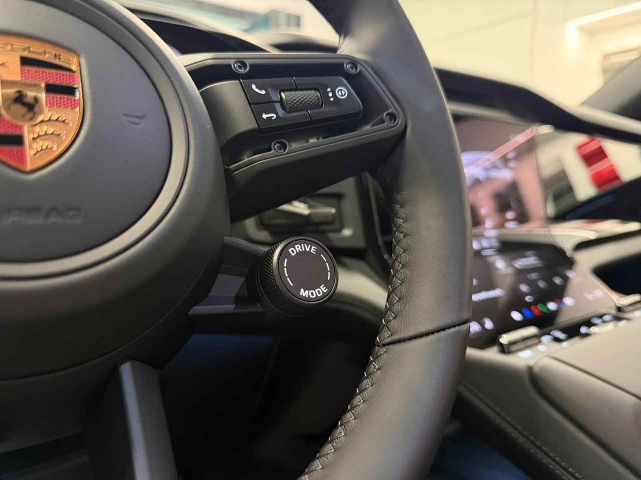 Porsche Cayenne Coupé Electric 2026, kuva 3/4