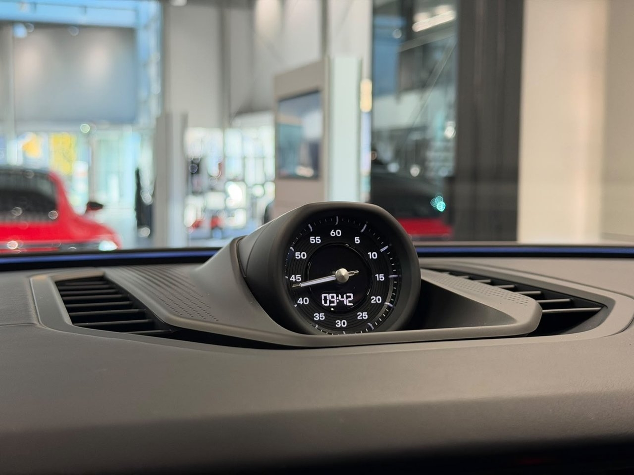 Porsche Cayenne Coupé Electric 2026, kuva 4/4
