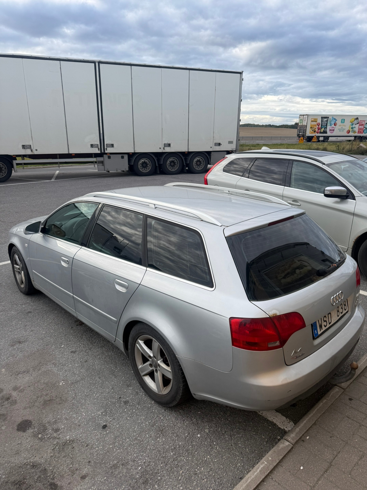 Audi A4 Avant 2.0 TFSI quattro Manuell 2006, kuva 4/6