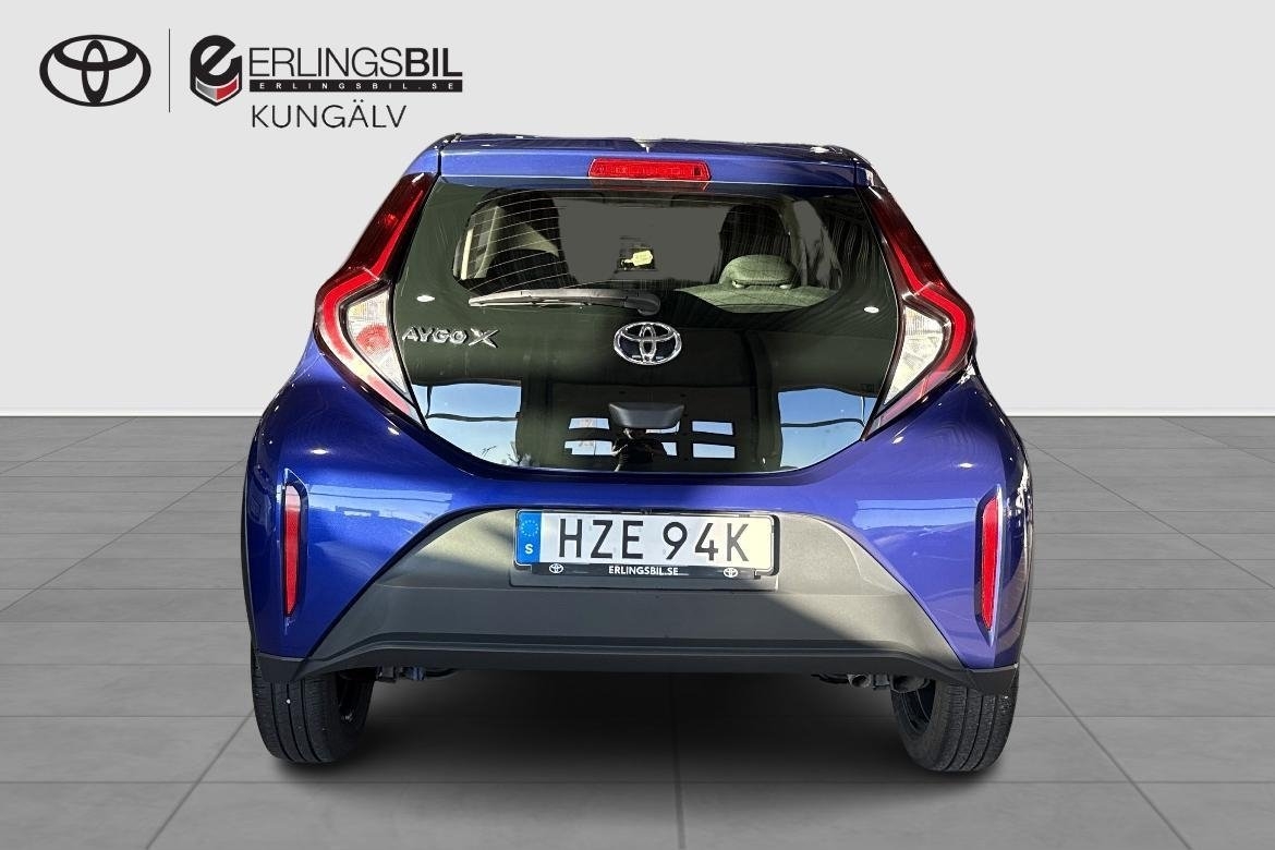 Toyota Aygo X 1.0 VVT-i Play 2023, bild 5/10