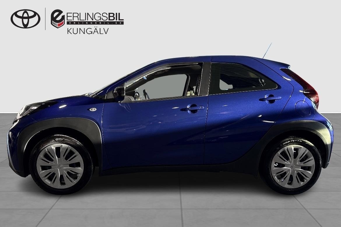 Toyota Aygo X 1.0 VVT-i Play 2023, bild 4/10