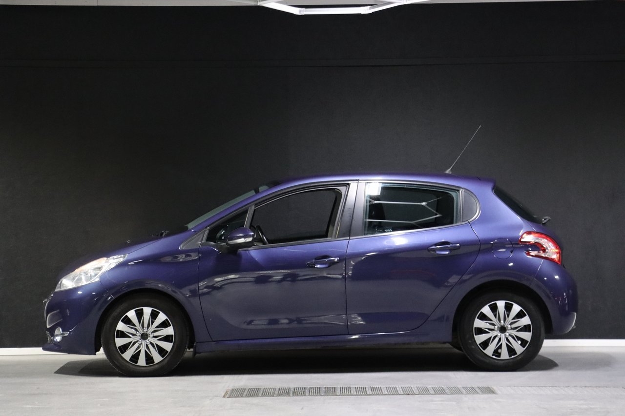 Peugeot 208 2012, bild 3/10