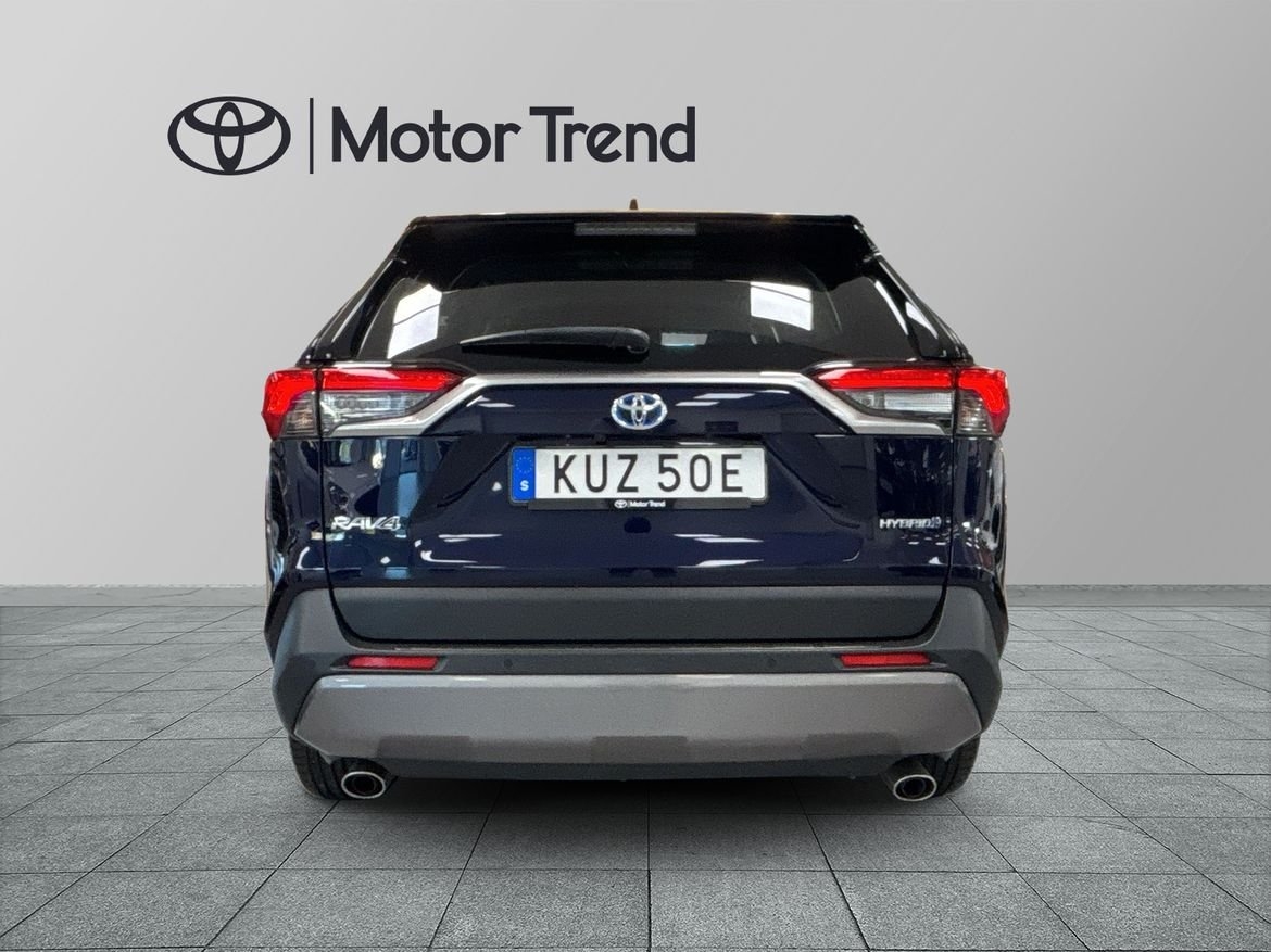 Toyota RAV4 2020, bild 2/10