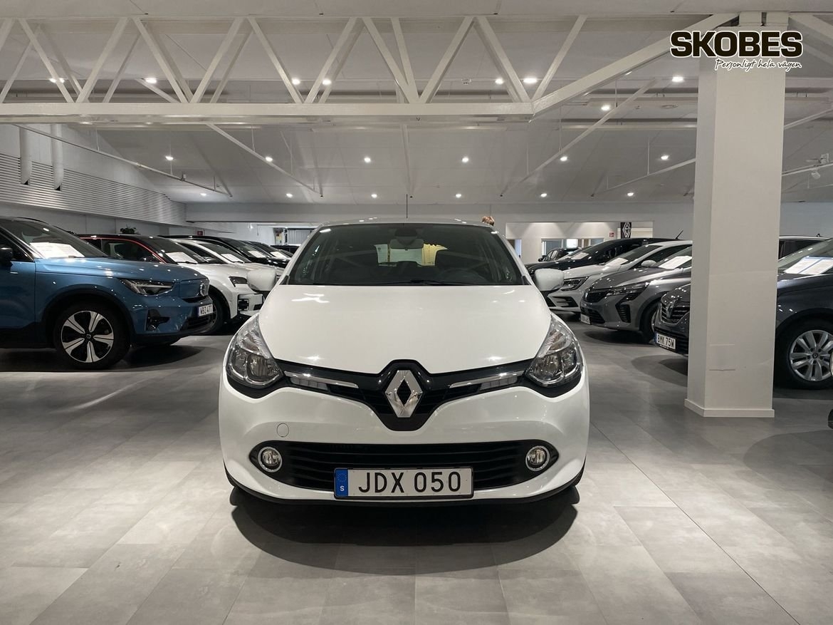 Renault Clio 2016, photo 2/10