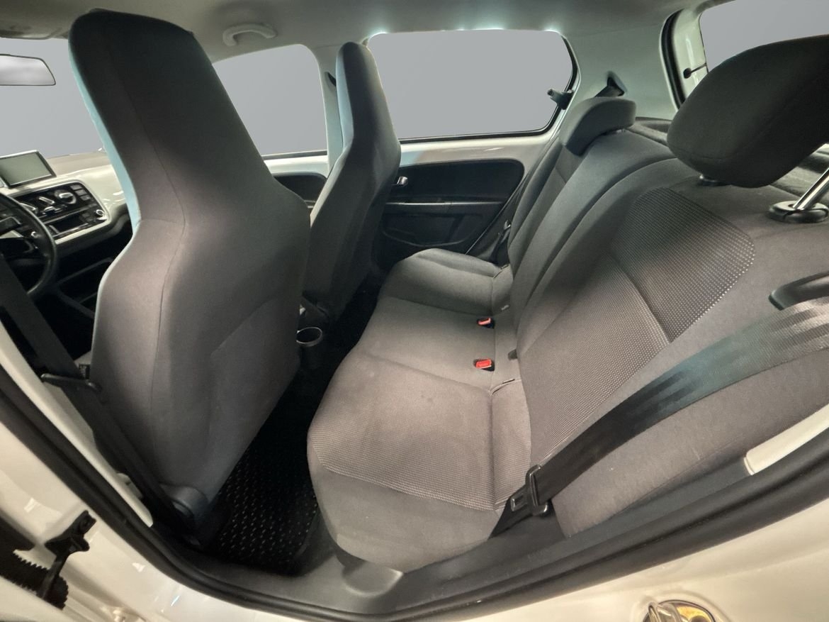 Volkswagen UP! UP 2015, kuva 5/10