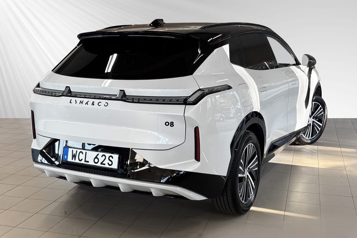 Lynk & Co 08 Core PHEV 360kam KVARV 2025, kuva 4/10