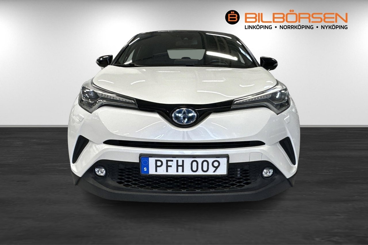 Toyota C-HR 2017, bild 2/10