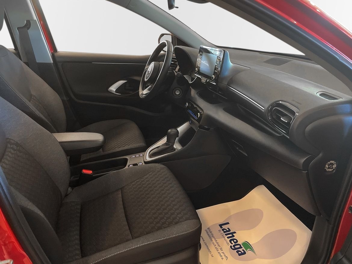 Toyota Yaris 2023, bild 4/8
