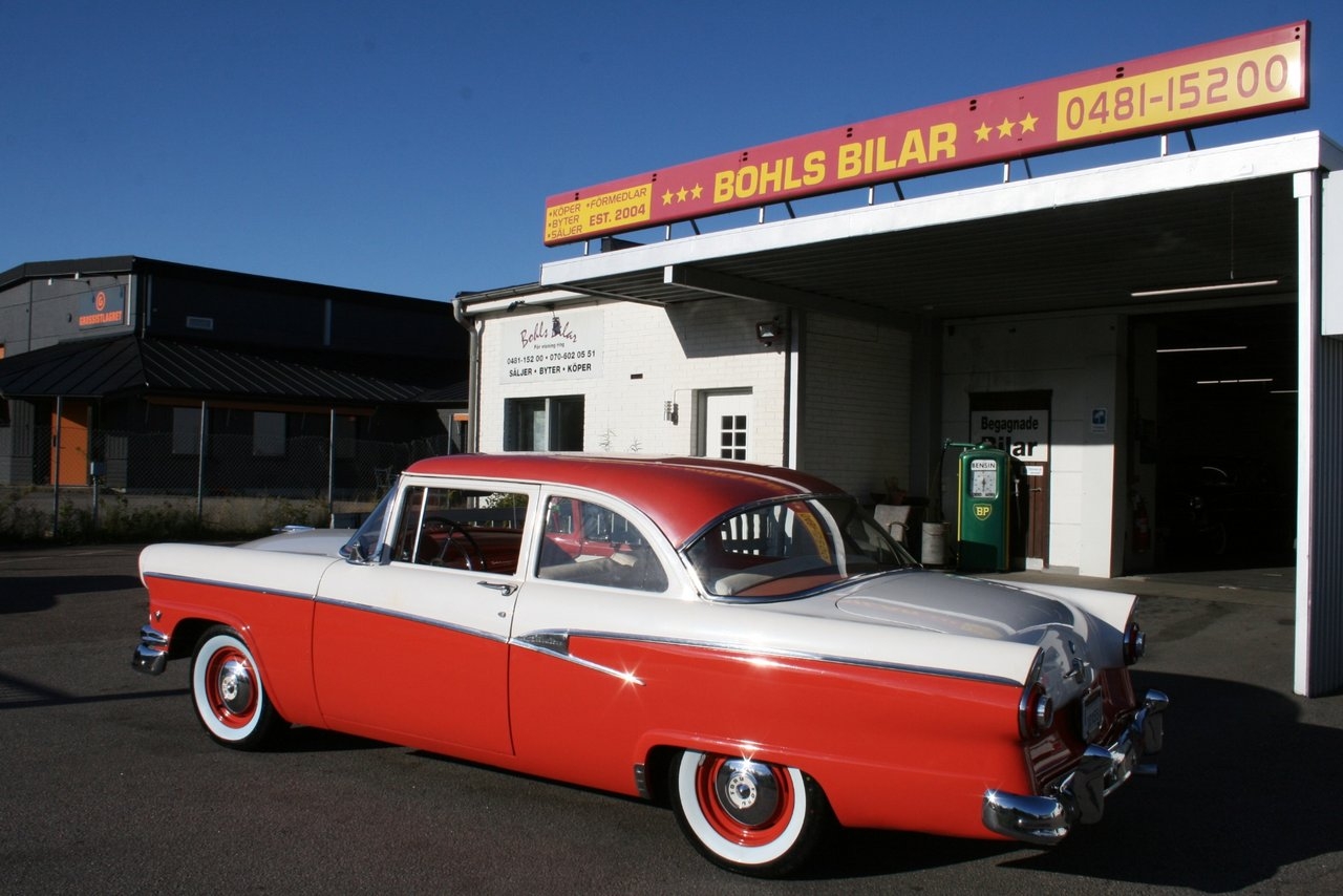 Ford Custom Tudor Sedan V8 1956, bild 2/10