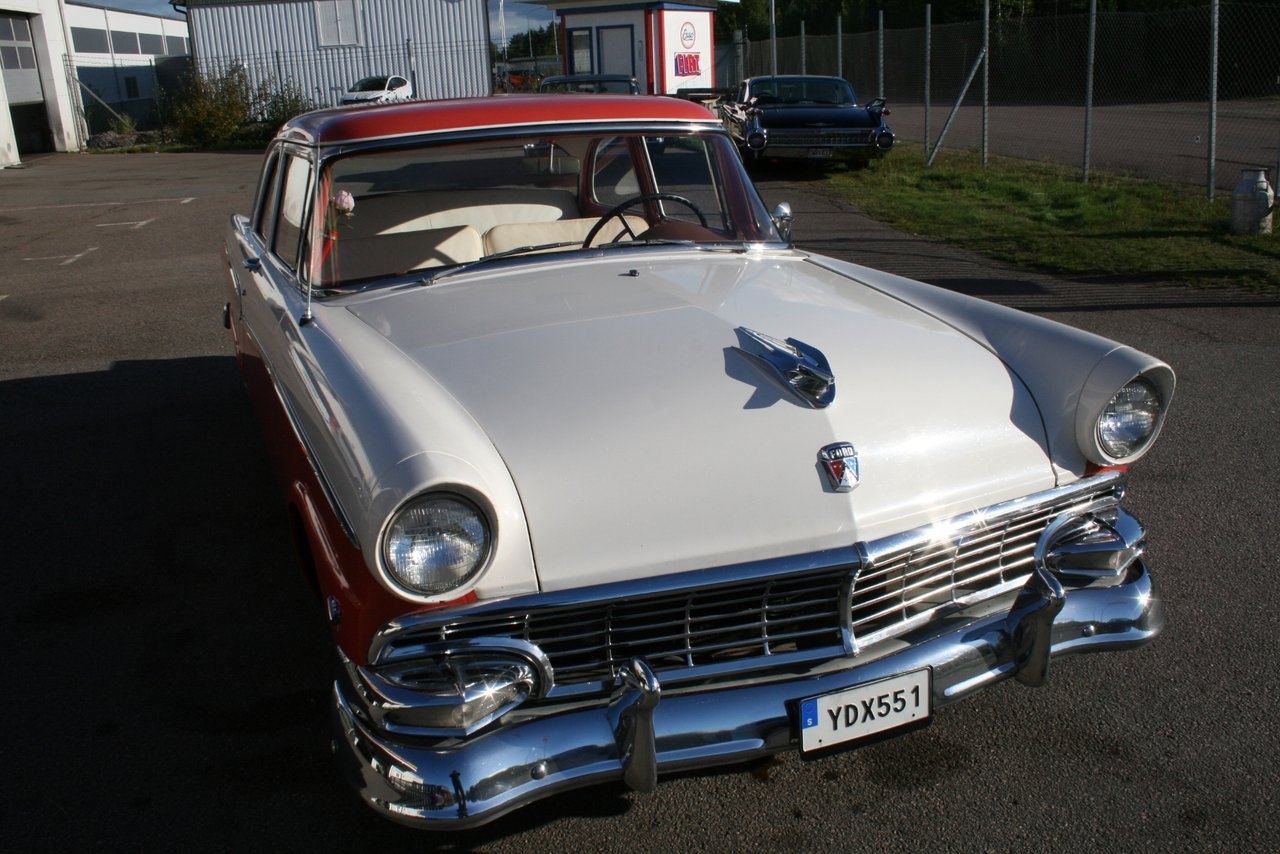 Ford Custom Tudor Sedan V8 1956, bild 3/10