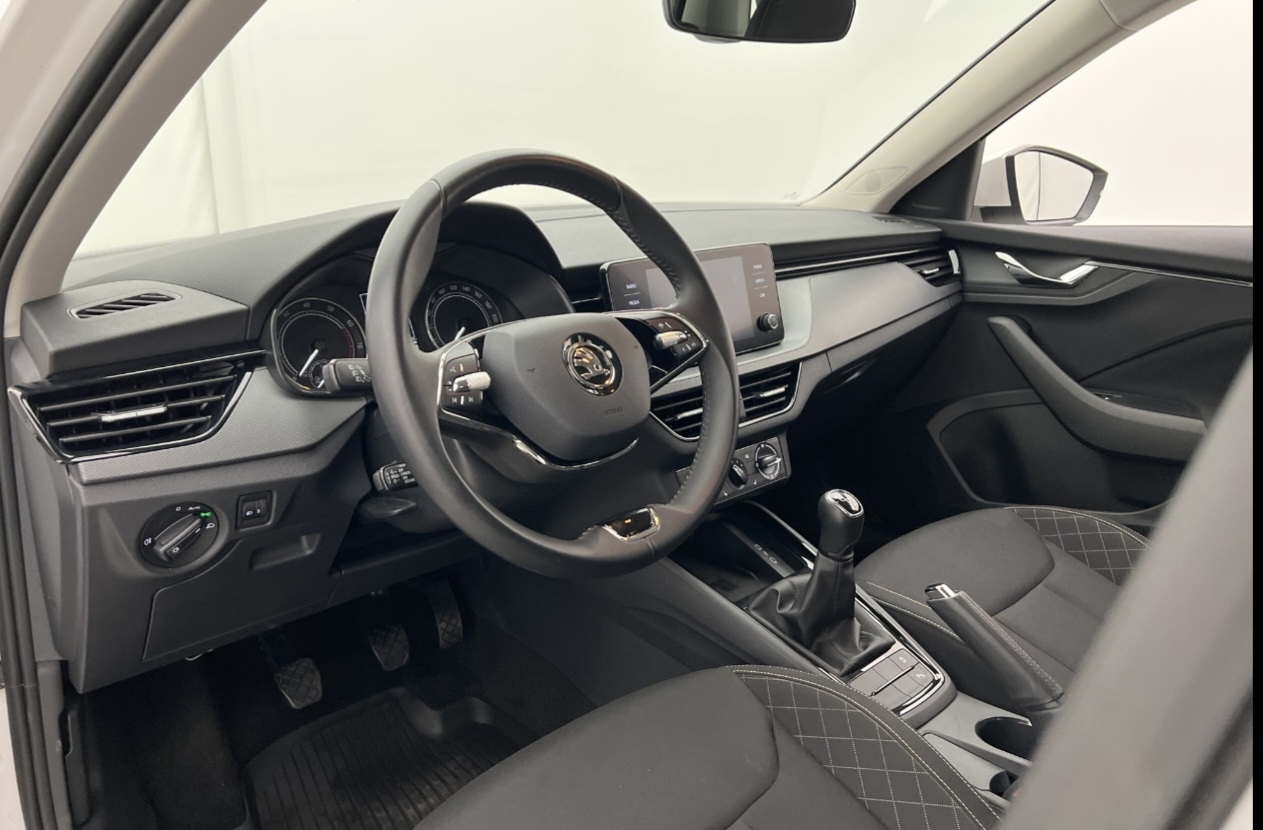 Skoda Kamiq 1.0 TGI G-Tec Manuell 2023, bild 5/10