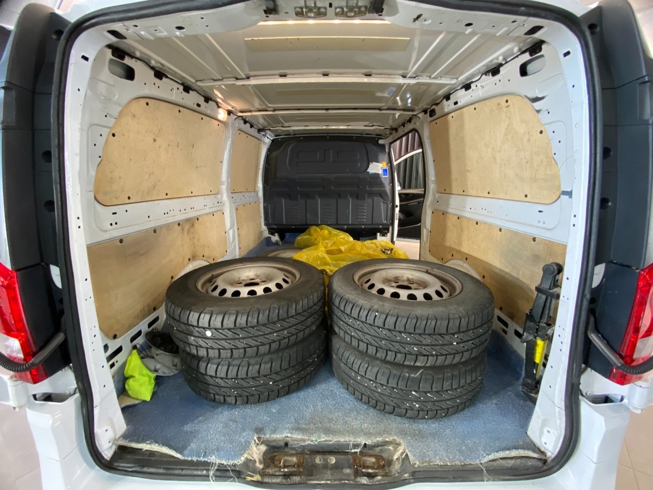 Mercedes-Benz Vito 2016, photo 6/10