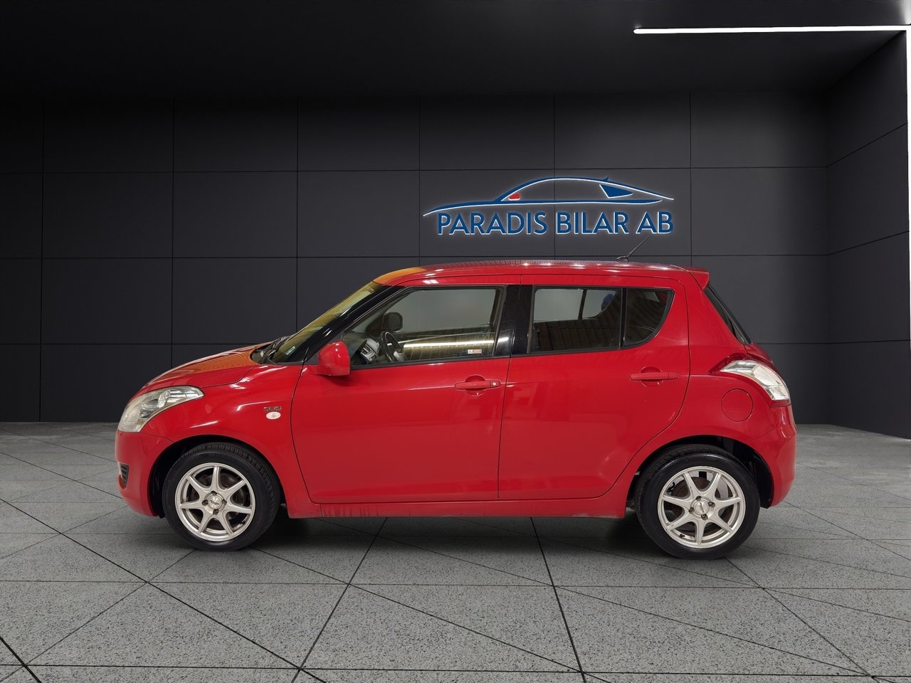 Suzuki Swift 2011, bild 2/10