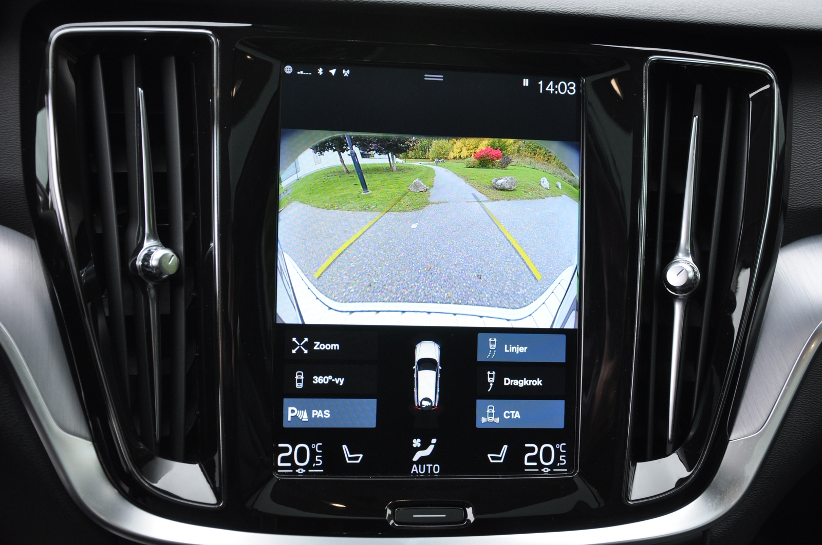 Volvo V60 Cross Country 2019, bild 4/6