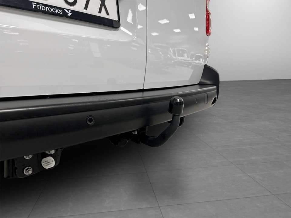 Peugeot Expert 2.0 BlueHDi 145hk Aut L3 2024, bild 6/10