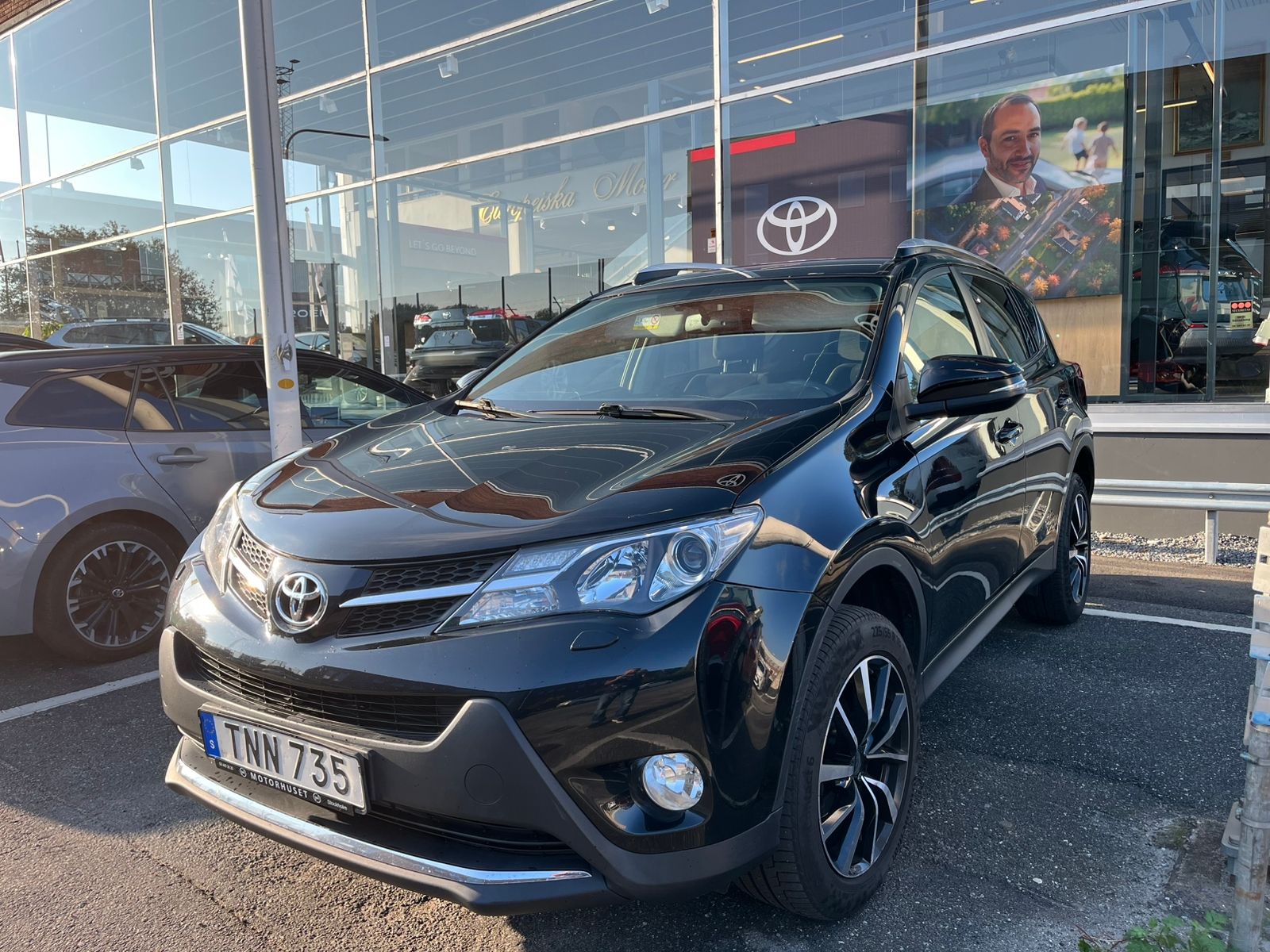Toyota RAV4 2014, bild 2/4