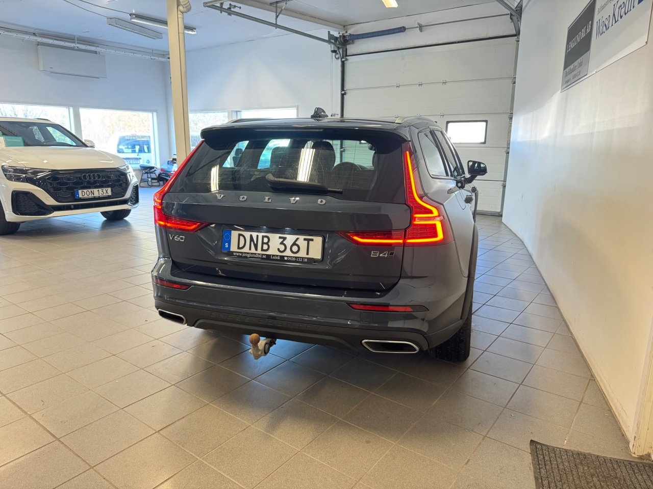 Volvo V60 Cross Country B4 AWD Advanced 2022, bild 3/10