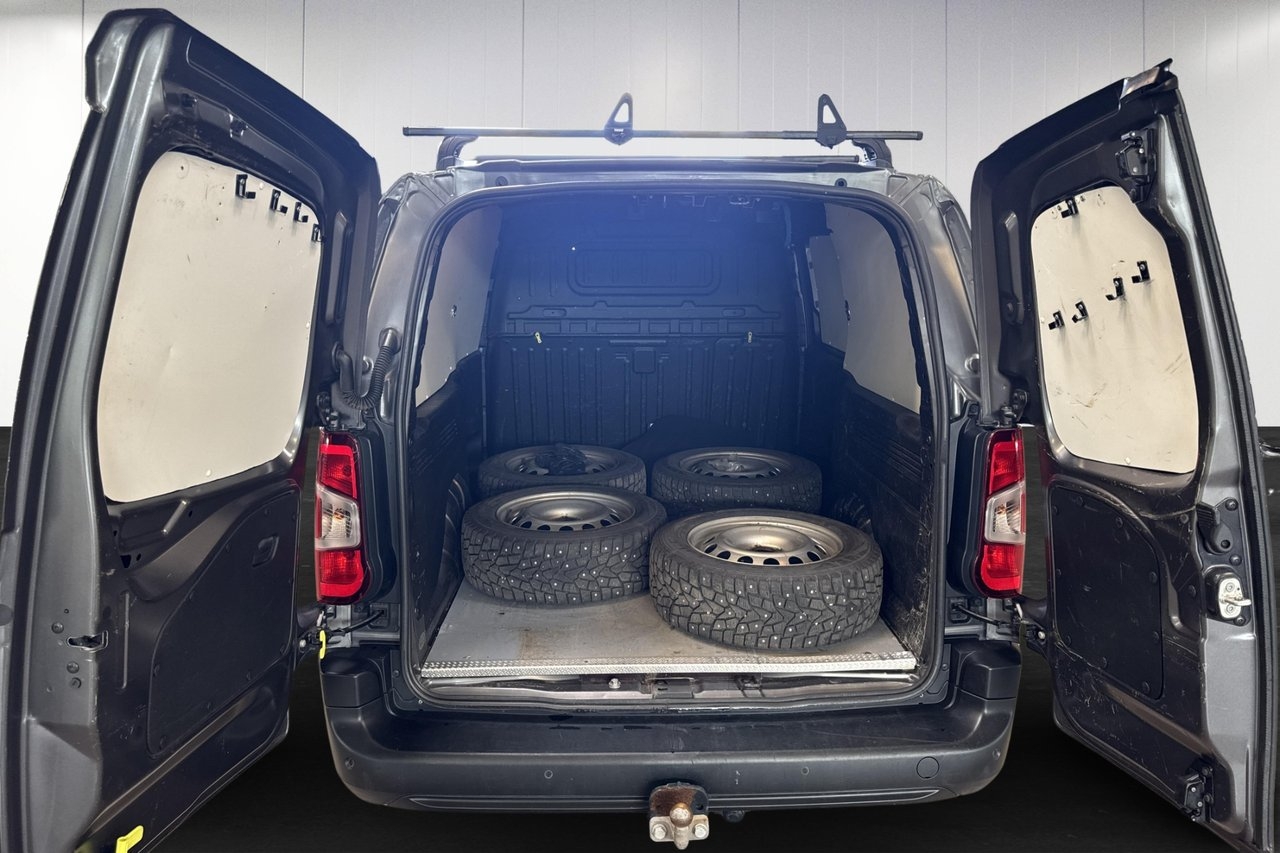Opel Combo Cargo XL 1.5 100hk manuell 2019, bild 7/10
