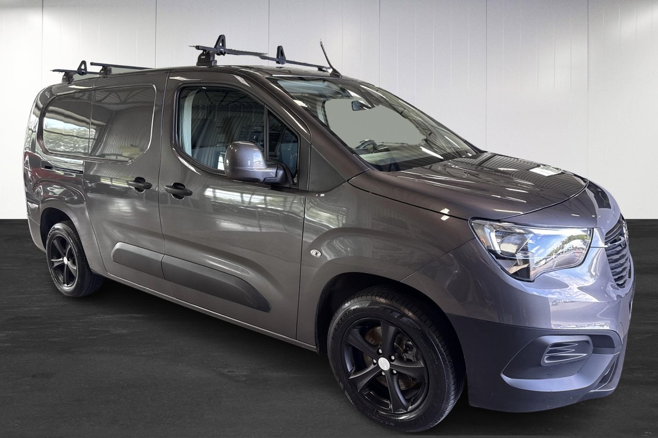 Opel Combo Cargo XL 1.5 100hk manuell 2019, bild 3/10