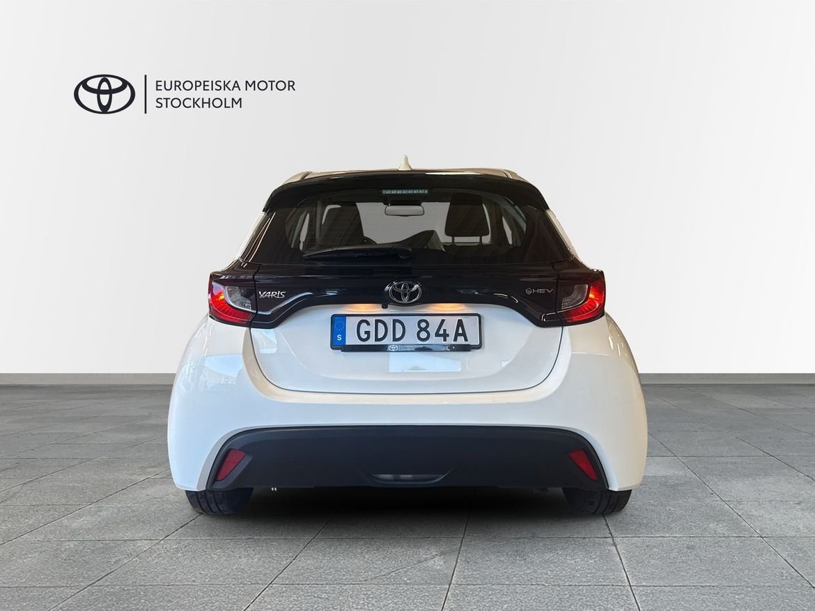 Toyota Yaris 2025, photo 5/11