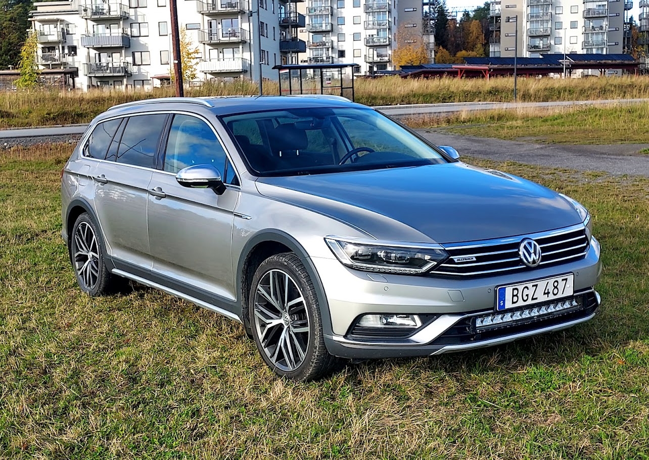 Volkswagen Passat 2016, kuva 4/10